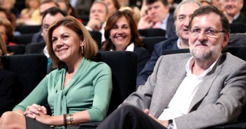 Cospedal junto con Rajoy en la presentación de candidatos autonómicos del Partido Popular
