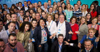 Delegación del PP de Castilla-La Mancha en la convención celebrada en Sevilla