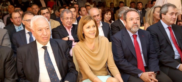 Cospedal con Margallo en un acto con empresarios de CLM