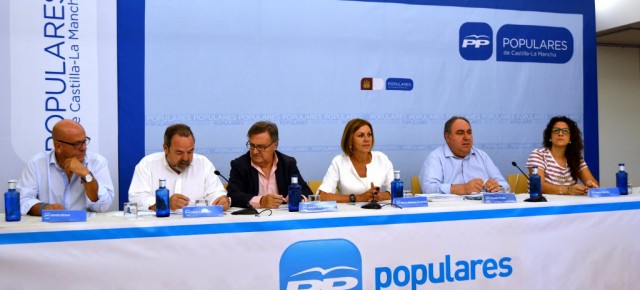 Cospedal presidiendo la reunión del Comité Ejecutivo Provincial del PP de Toledo