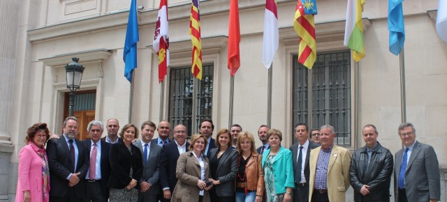 Cospedal con los alcaldes del PP de la zona de Torrijos (Toledo)