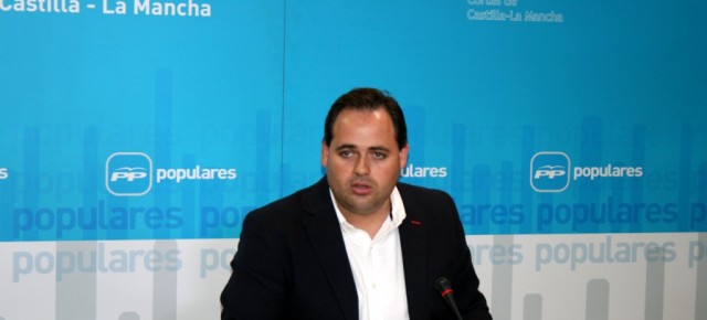 Francisco Núñez en rueda de prensa
