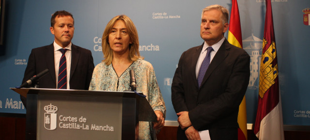 Guarinos, Cañizares y Velazquez en rueda de prensa