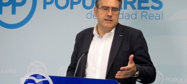 Miguel Ángel Rodriguez en rueda de prensa en la sede del PP de Ciudad Real