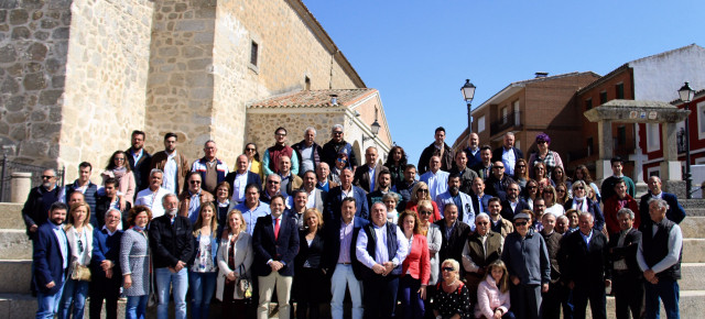 Núñez resenta a los candidatos a las alcaldías de la comarca de La Sierra de San Vicente en Segurilla (Toledo)