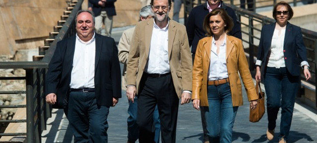 Tirado con Rajoy y Cospedal
