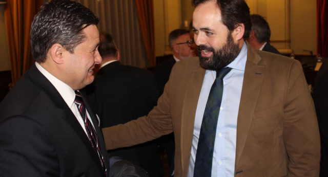 Paco Núñez asiste al acto de apertura de la Academia de Medicina de Castilla-La Mancha